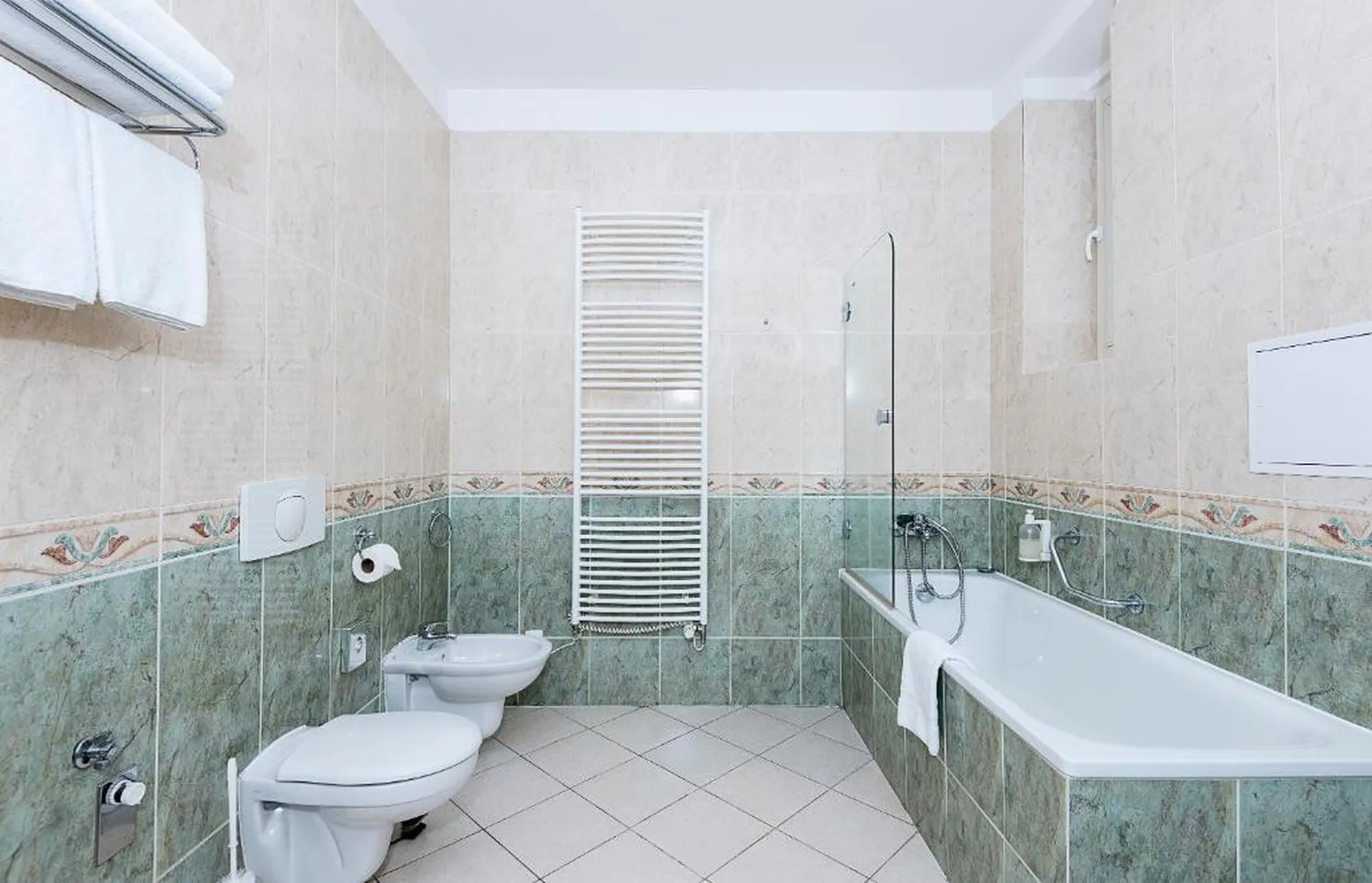 Náhled galerie Superior apartmán s balkonem 5